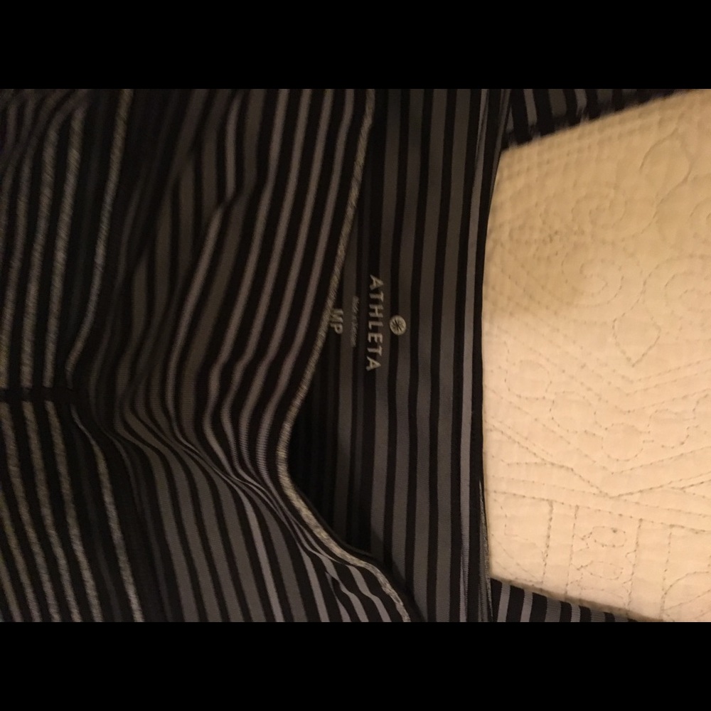 Athleta leggings in medium petite